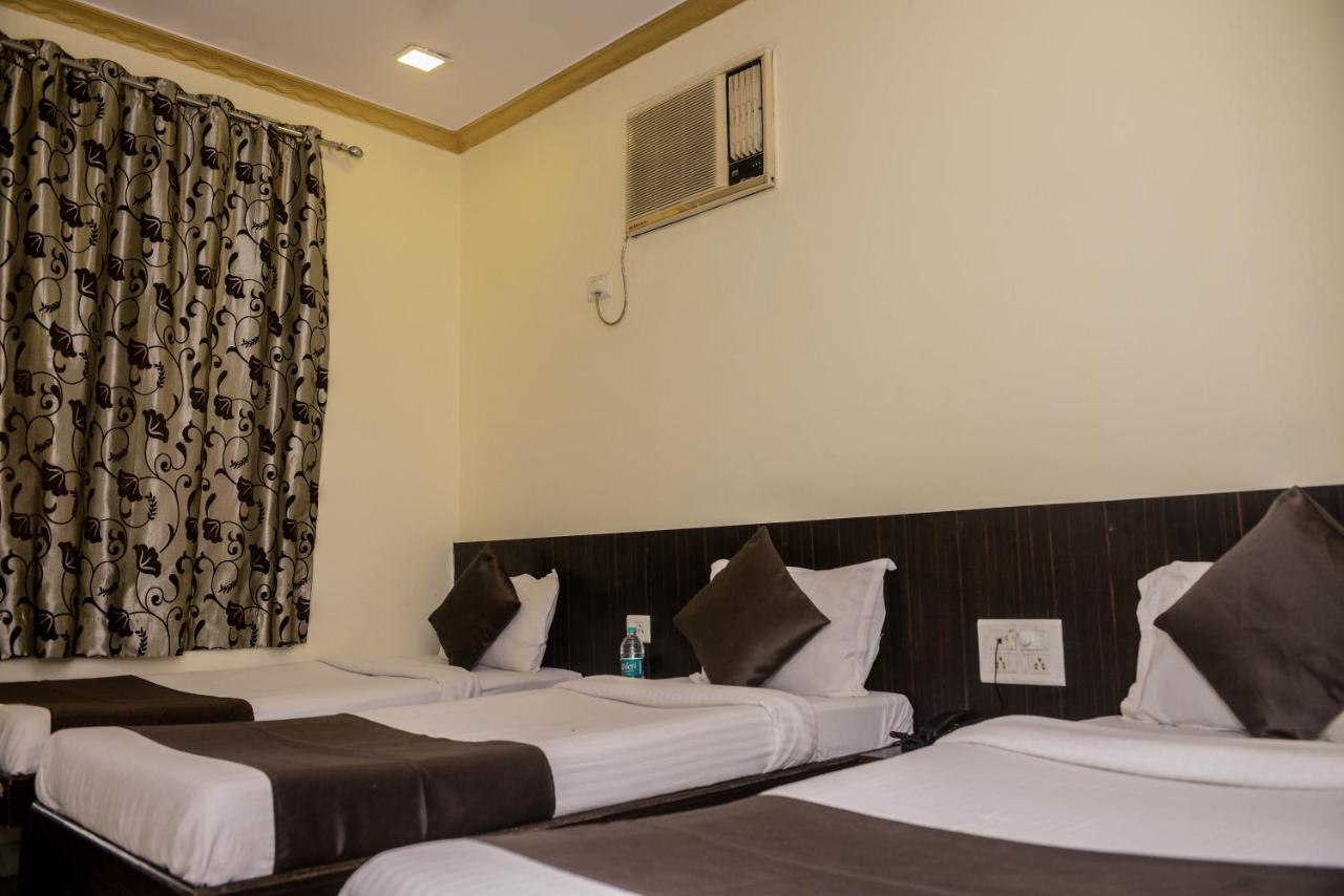 Hotel National Mumbai Exteriör bild